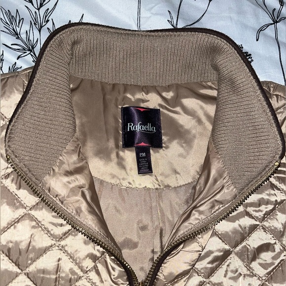 Rafaella Tan/Brown Fall Vest - Picture 3 of 6